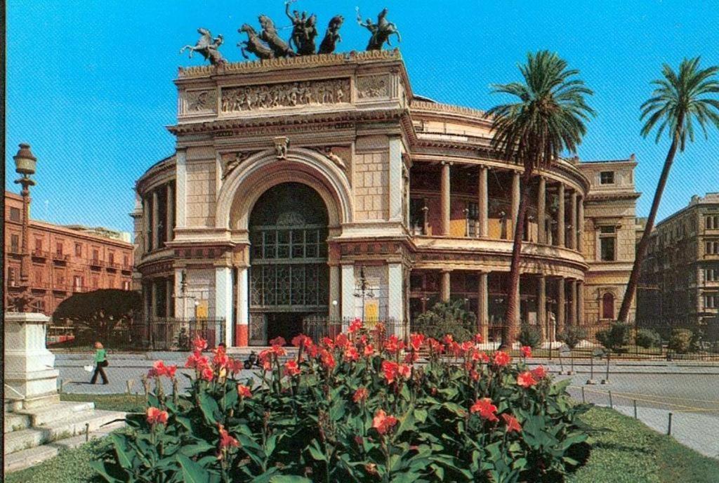 Falstaff Rooms & Suites Palermo Ngoại thất bức ảnh